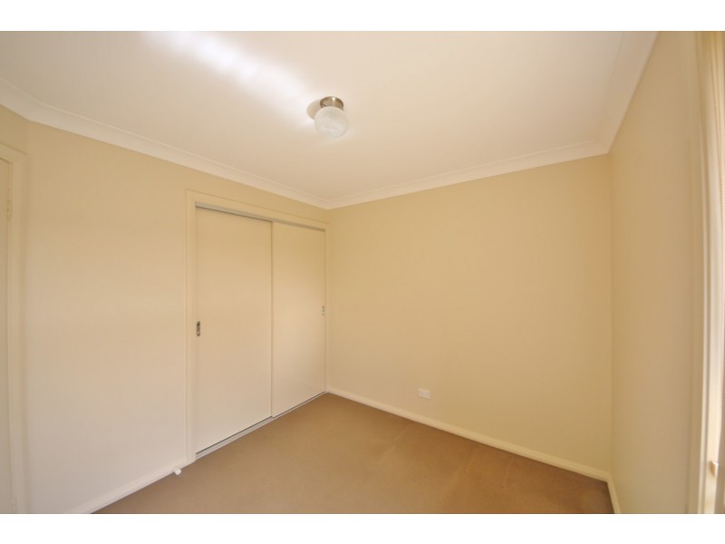 12B Lansdowne Drive, Dubbo NSW 2830