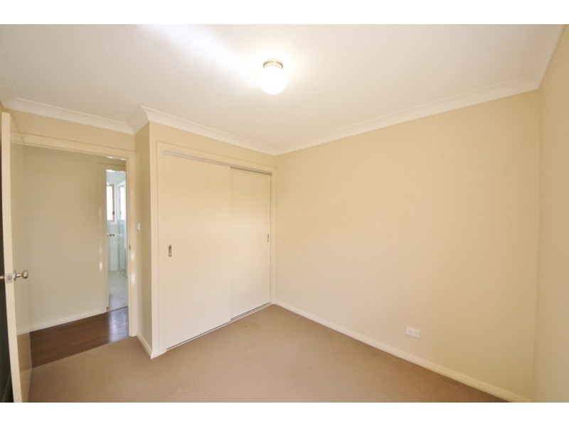 12B Lansdowne Drive, Dubbo NSW 2830