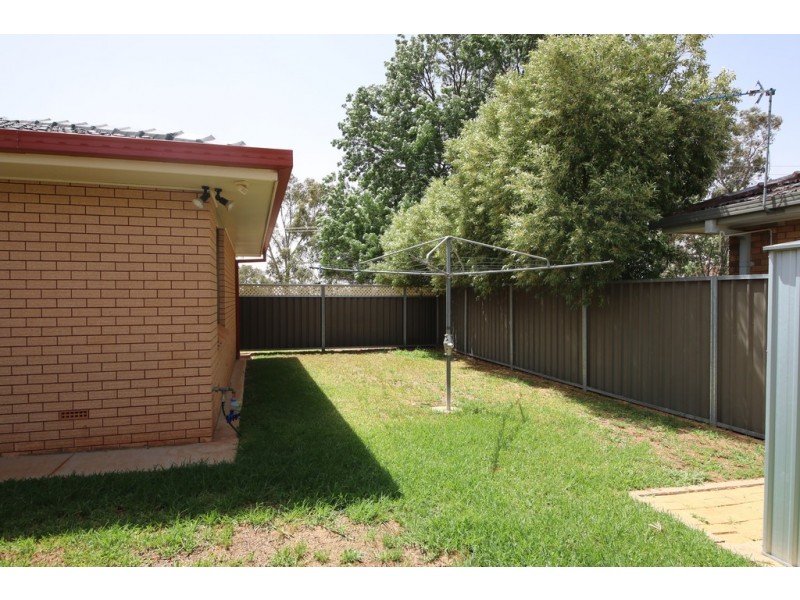 37 Sapphire Street, Dubbo NSW 2830