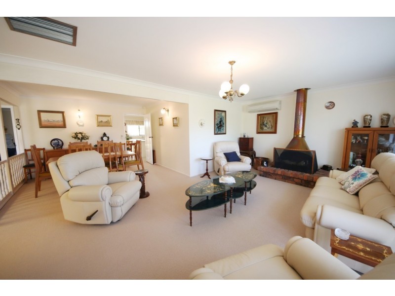 5 Burkitt Court, Dubbo NSW 2830