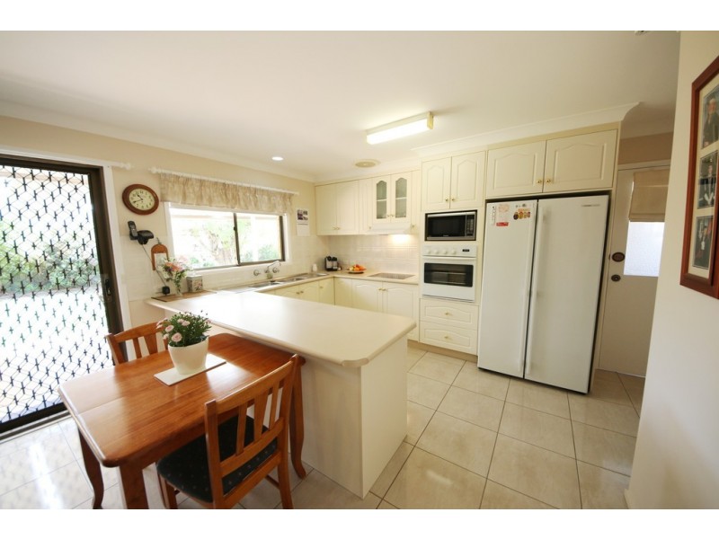 5 Burkitt Court, Dubbo NSW 2830