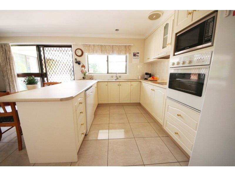 5 Burkitt Court, Dubbo NSW 2830