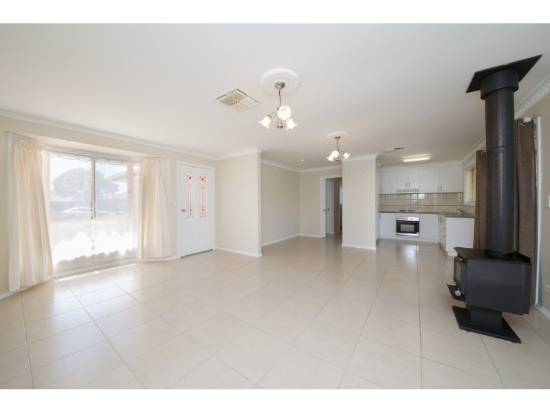 9 Websdale Drive, Dubbo NSW 2830