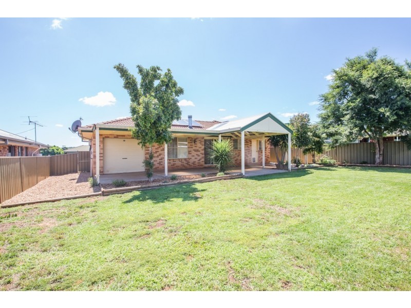9 Websdale Drive, Dubbo NSW 2830
