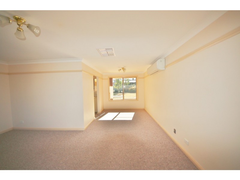 14 Ronald Street, Dubbo NSW 2830