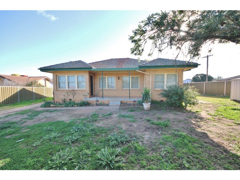 13 Zarebski Street, Dubbo NSW 2830
