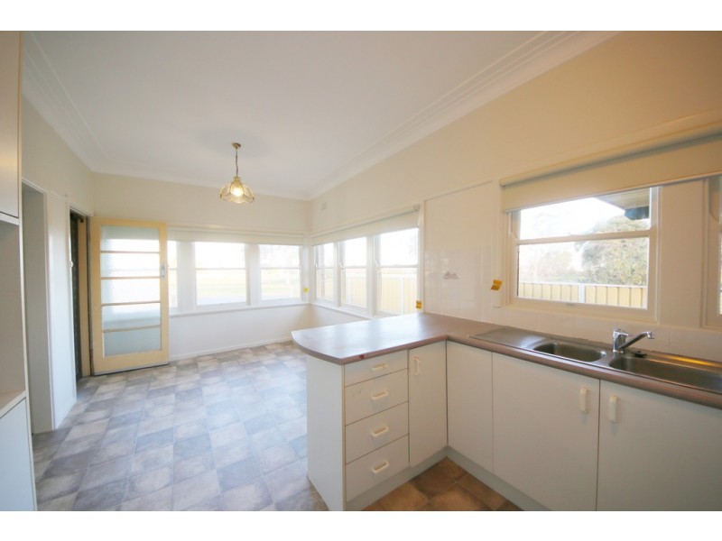 13 Zarebski Street, Dubbo NSW 2830