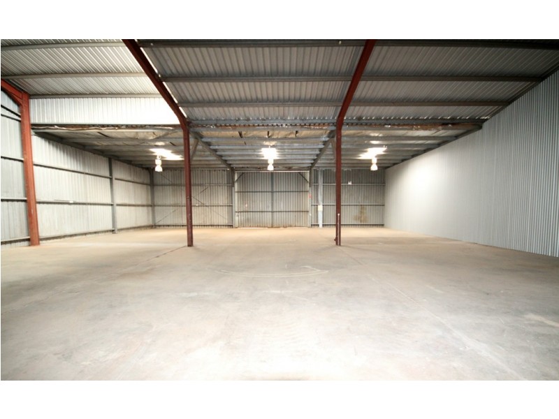 2/72 Mountbatten Drive, Dubbo NSW 2830