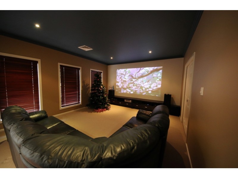 4 Cudgegong Place, Dubbo NSW 2830