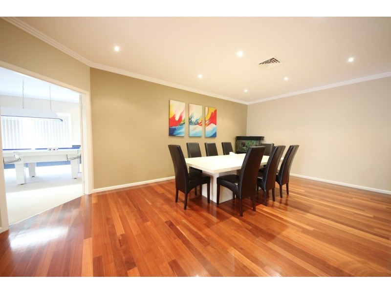4 Cudgegong Place, Dubbo NSW 2830