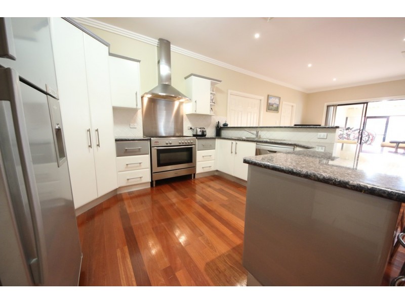 4 Cudgegong Place, Dubbo NSW 2830