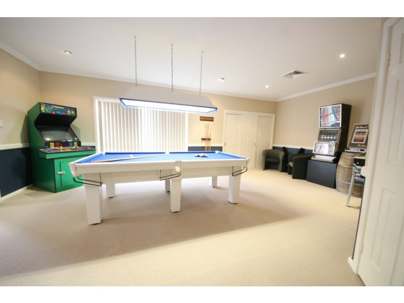 4 Cudgegong Place, Dubbo NSW 2830