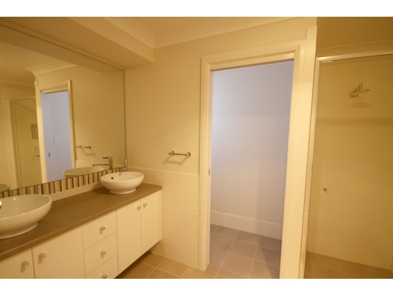12 Aquarius Street, Dubbo NSW 2830