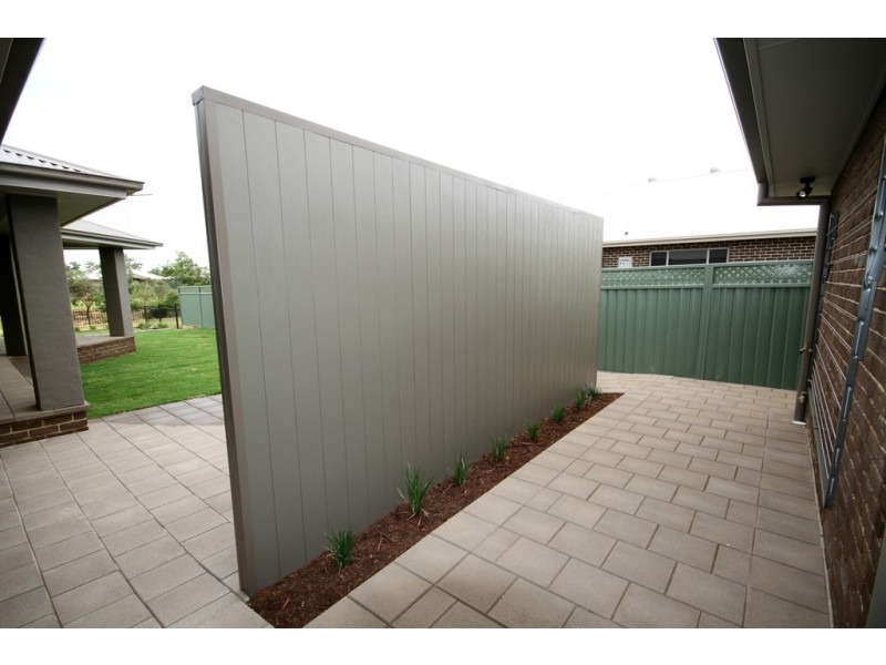 12 Aquarius Street, Dubbo NSW 2830