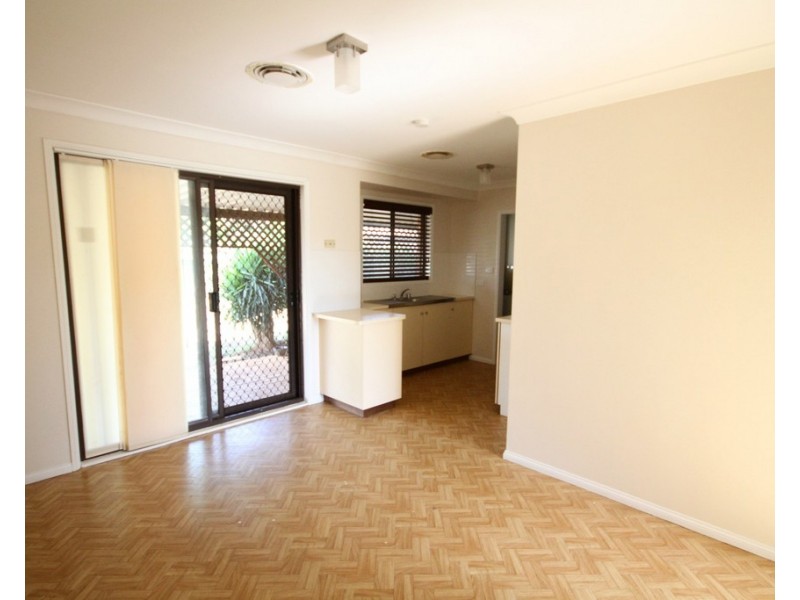 17 Lindsay Place, Dubbo NSW 2830
