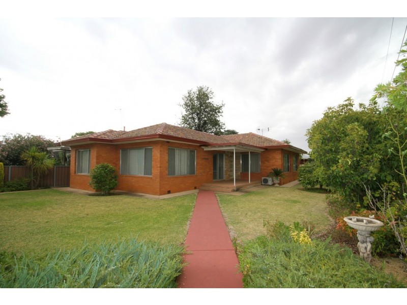 82 Boundary Road, Dubbo NSW 2830
