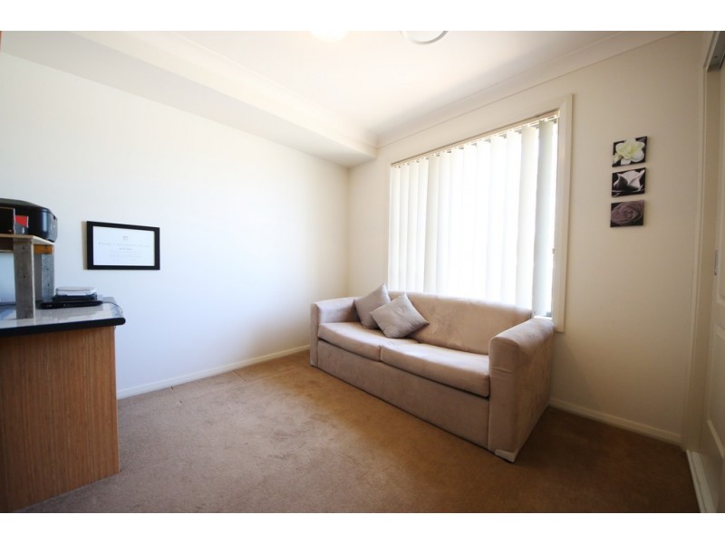 54 Dunheved Circle, Dubbo NSW 2830