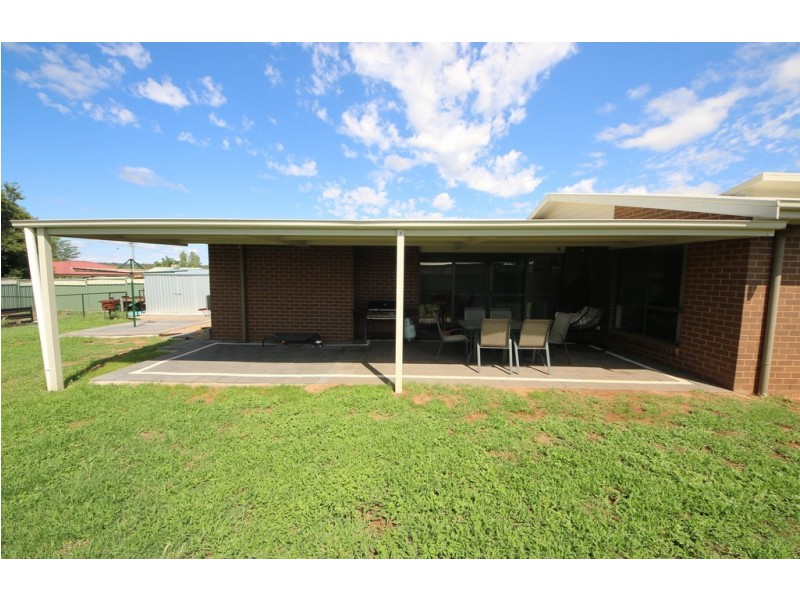 54 Dunheved Circle, Dubbo NSW 2830