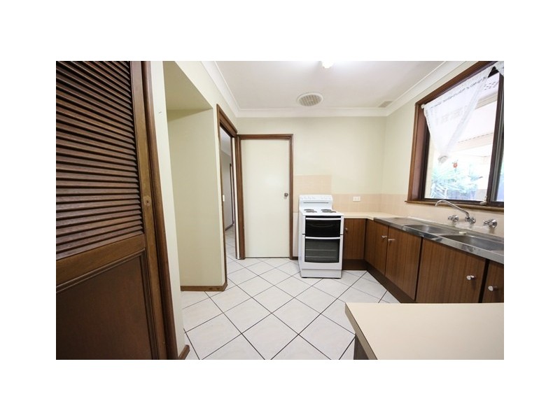 2 Meurer Court, Dubbo NSW 2830