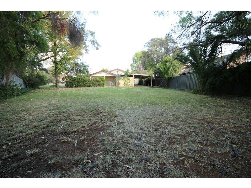 2 Meurer Court, Dubbo NSW 2830