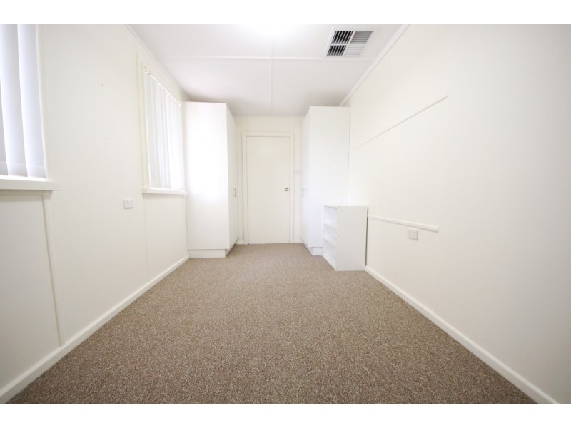 102 Myall Street, Dubbo NSW 2830