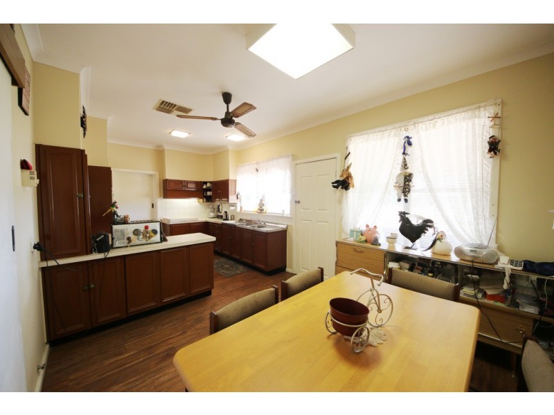 8R Joira Road, Dubbo NSW 2830