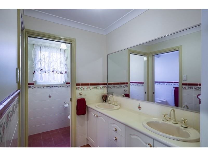 17 Lachlan Way, Dubbo NSW 2830