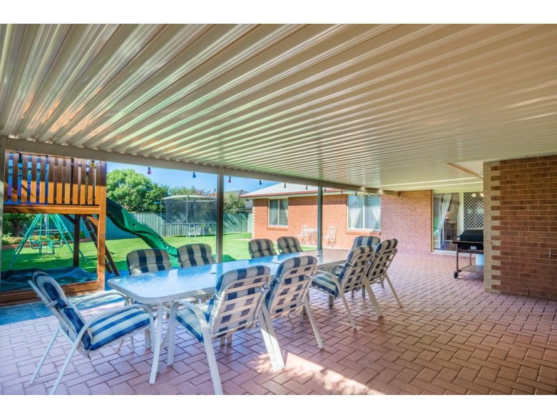 17 Lachlan Way, Dubbo NSW 2830