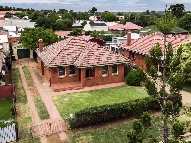 77 Church Street, Dubbo NSW 2830