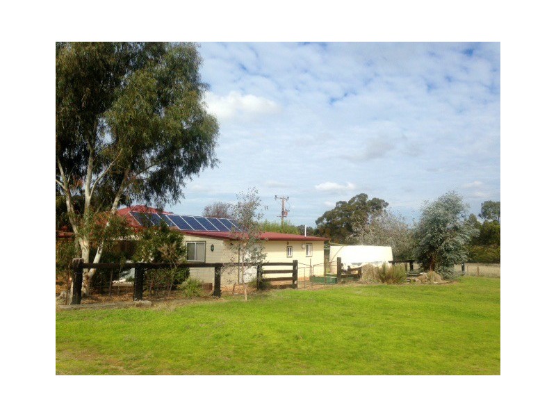 - Peak Hill Road, Dubbo NSW 2830