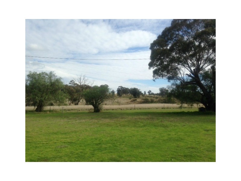 - Peak Hill Road, Dubbo NSW 2830