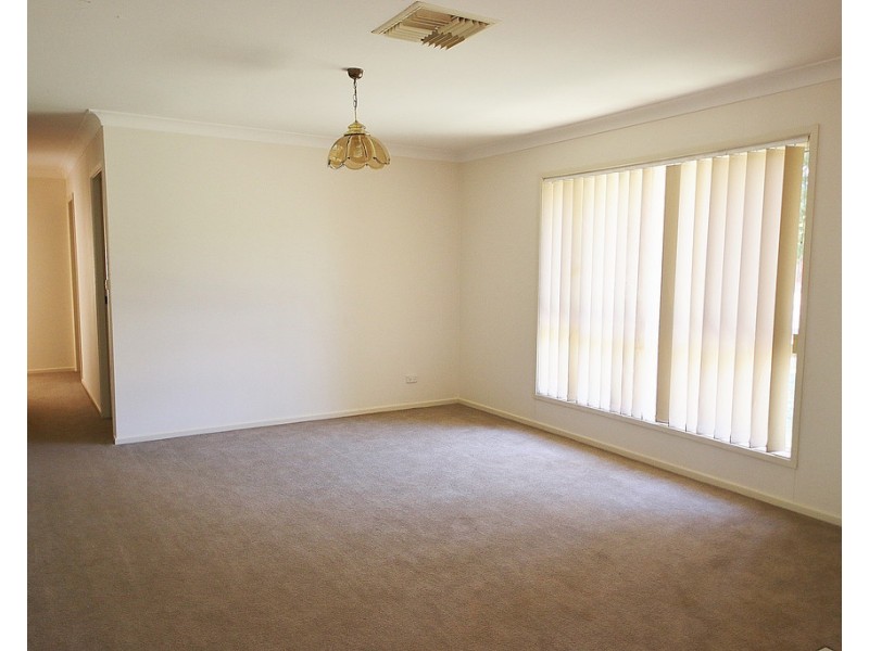 3 Windsor Parade, Dubbo NSW 2830