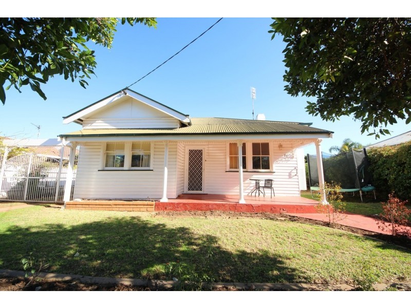 23 Allison Street, Dubbo NSW 2830