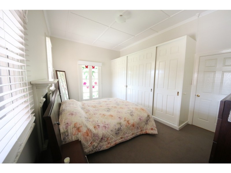 47 Sterling Street, Dubbo NSW 2830