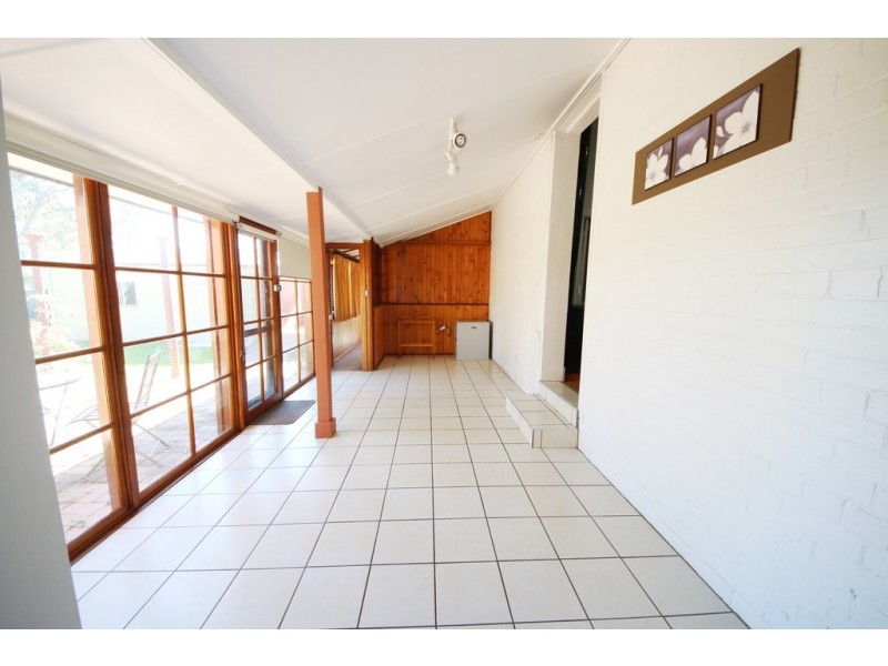 47 Sterling Street, Dubbo NSW 2830