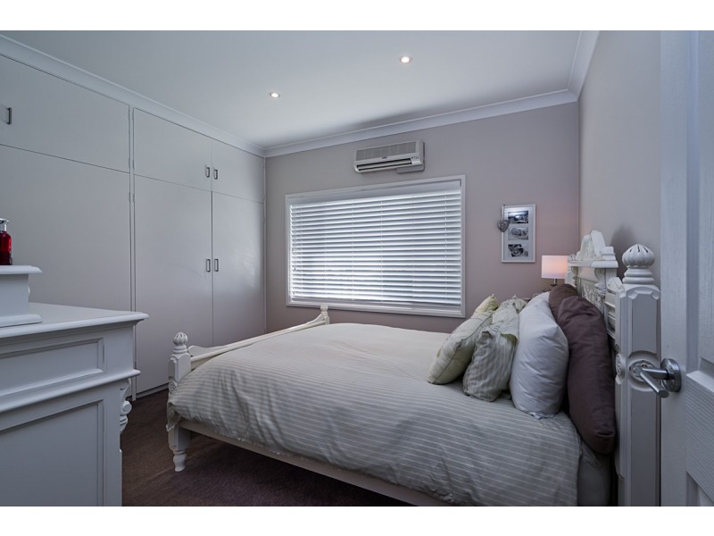 14 CORAL CRESCENT, Dubbo NSW 2830
