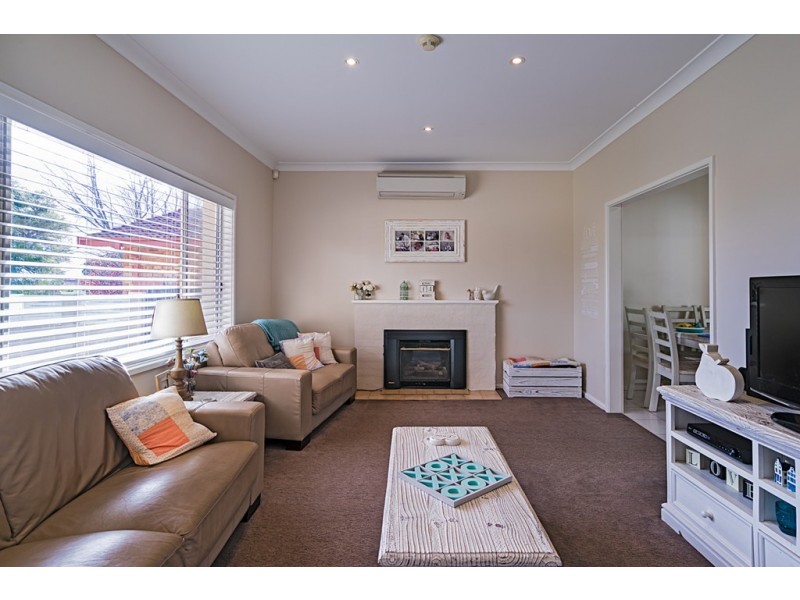 14 CORAL CRESCENT, Dubbo NSW 2830