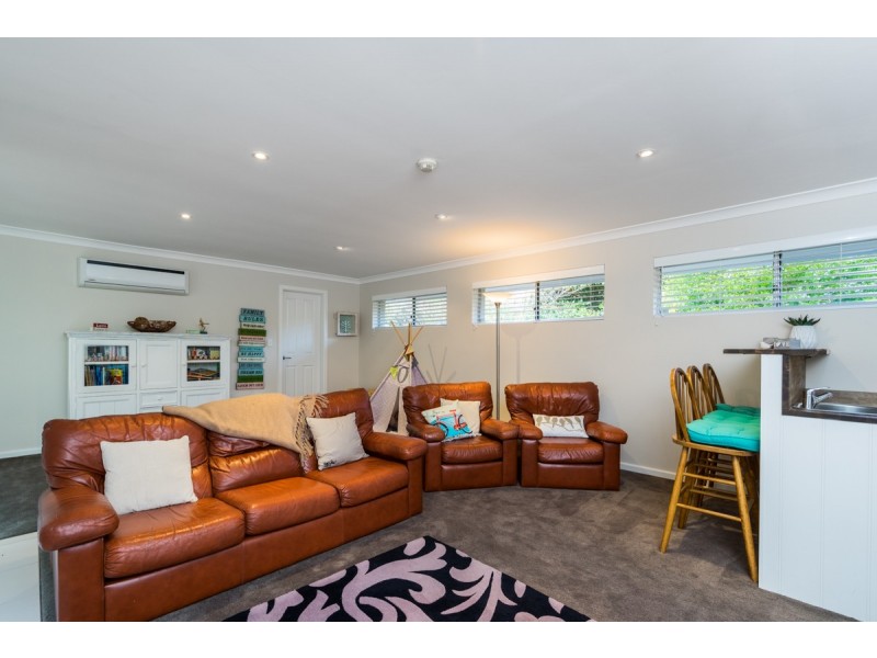 14 CORAL CRESCENT, Dubbo NSW 2830