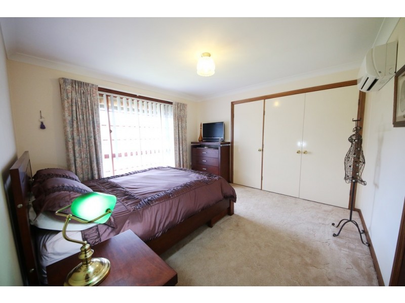 6 St James Close, Dubbo NSW 2830