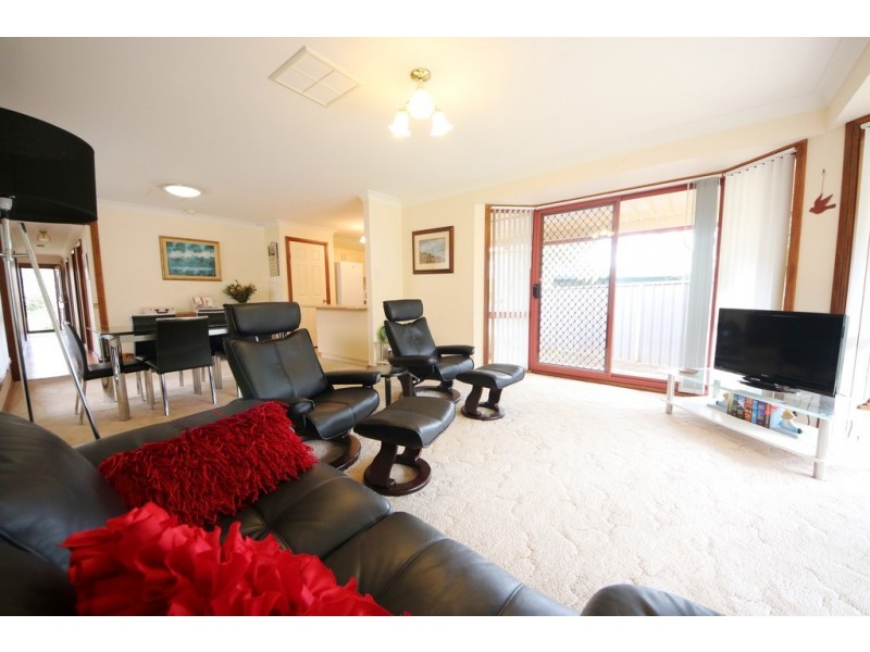 6 St James Close, Dubbo NSW 2830