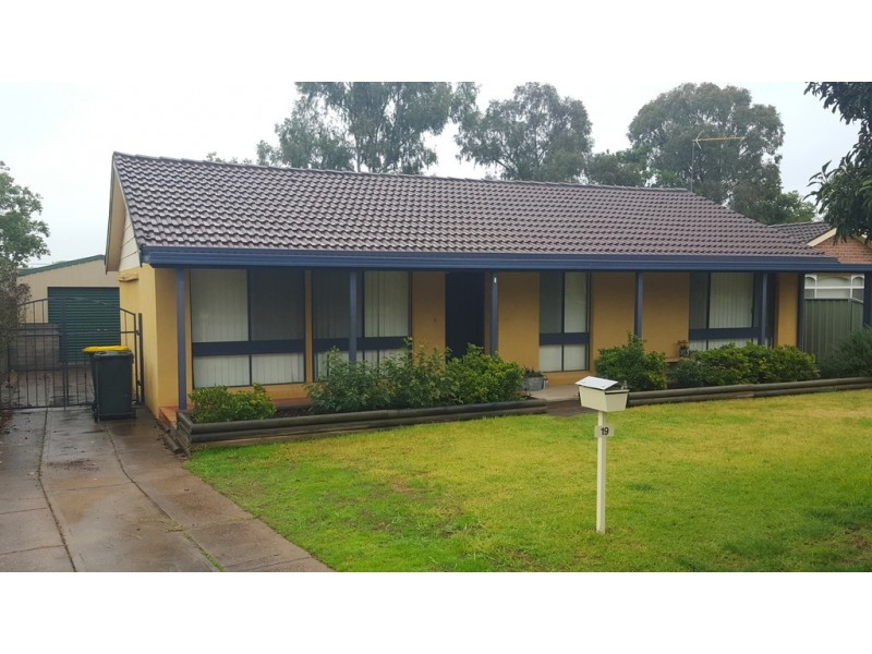 19 Potter Close, Dubbo NSW 2830