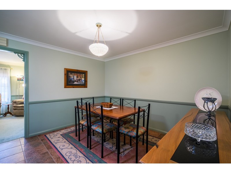 16 Swan Street, Dubbo NSW 2830