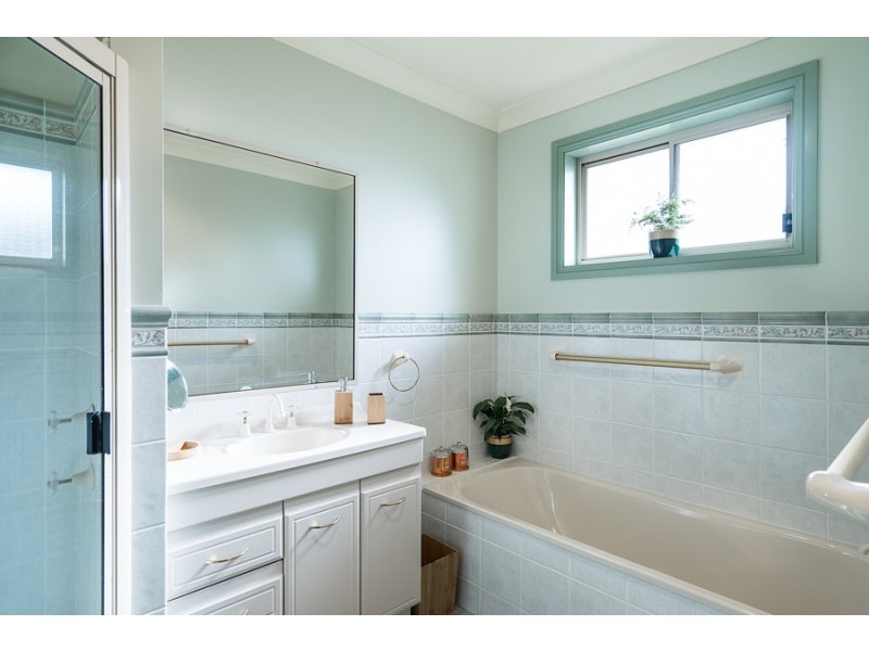 16 Swan Street, Dubbo NSW 2830