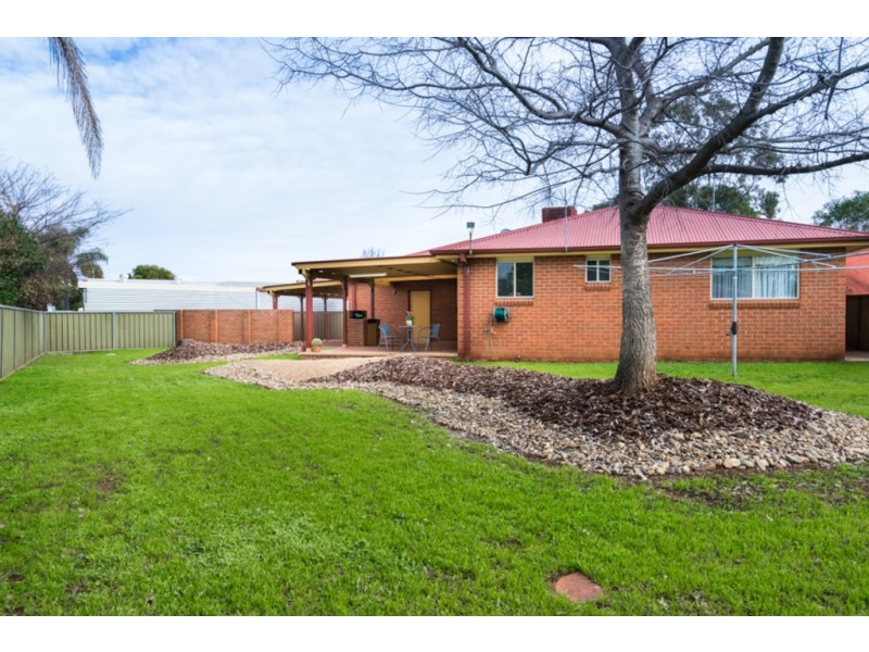 16 Swan Street, Dubbo NSW 2830