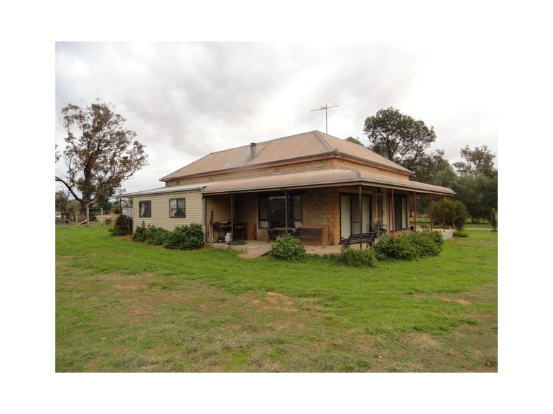 1679 Brocklesby-Balldale Road, Balldale NSW 2646