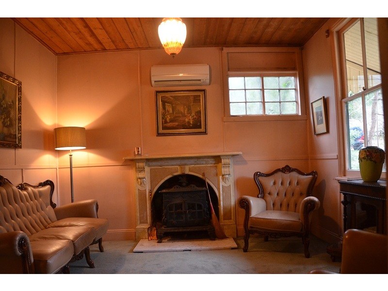 6 Smithy Lane, Wandiligong VIC 3744