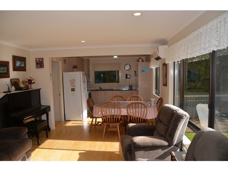 115 Lakeside Avenue, Mount Beauty VIC 3699