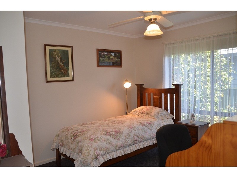 115 Lakeside Avenue, Mount Beauty VIC 3699