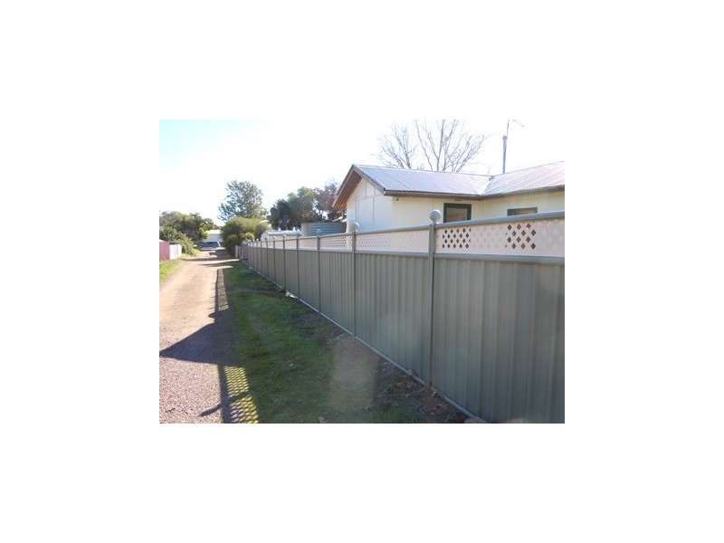 72 Elizabeth Street, Narrandera NSW 2700