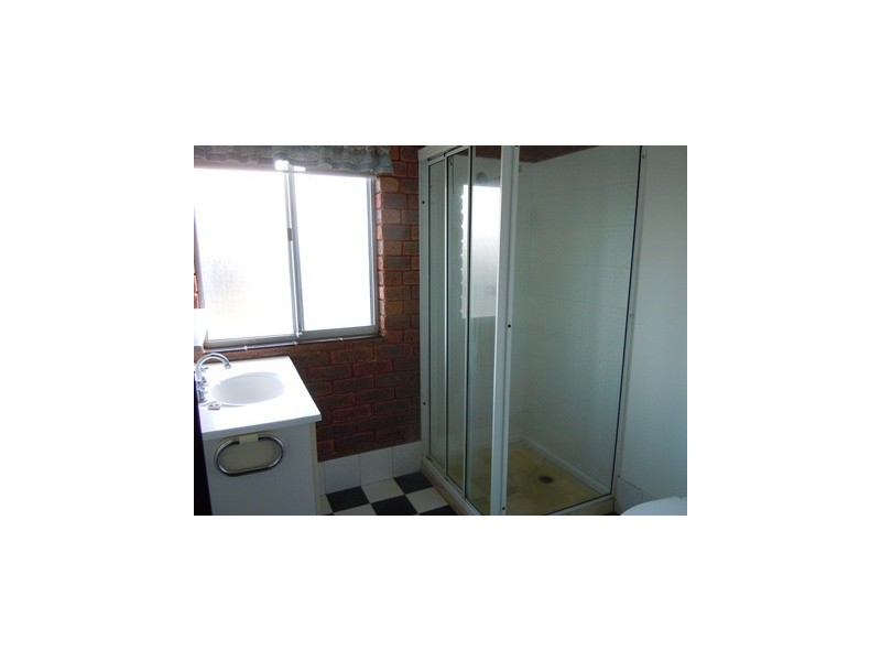 86 Bolton Street, Narrandera NSW 2700
